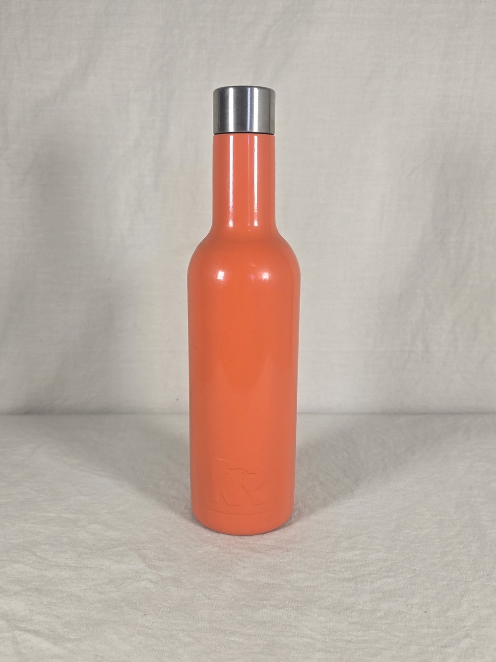 RTIC 750mL Insulated Wine Bottle Coral Orange Stainless Steel 25 oz Growler